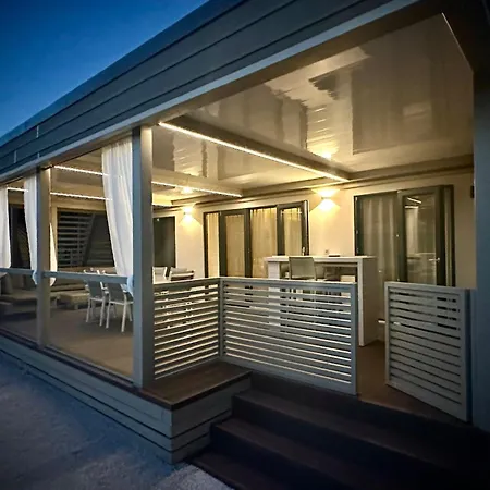 Σπίτι διακοπών Sunset Serenity With Onsite Pool And Only 3min From *