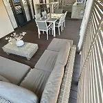 Semesterbostad Sunset Serenity With Onsite Pool And Only 3min From *
