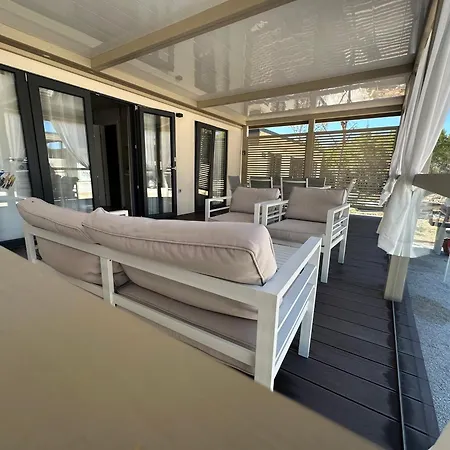 Hébergement de vacances Sunset Serenity With Onsite Pool And Only 3min From *