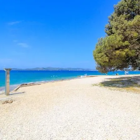 Sunset Serenity With Onsite Pool And Only 3min From