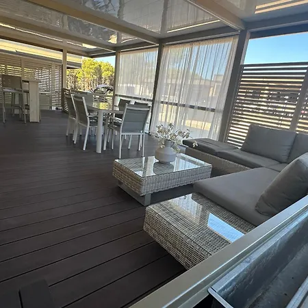 Sunset Serenity With Onsite Pool And Only 3min From *