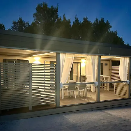 Semesterbostad Sunset Serenity With Onsite Pool And Only 3min From