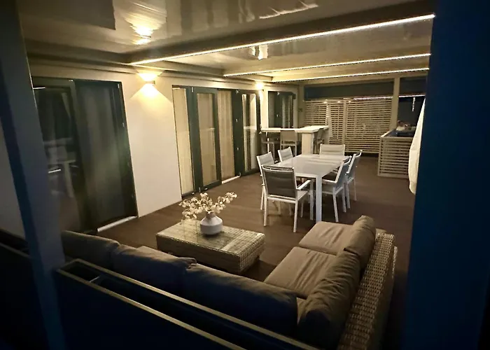 Sunset Serenity With Onsite Pool And Only 3min From Drage